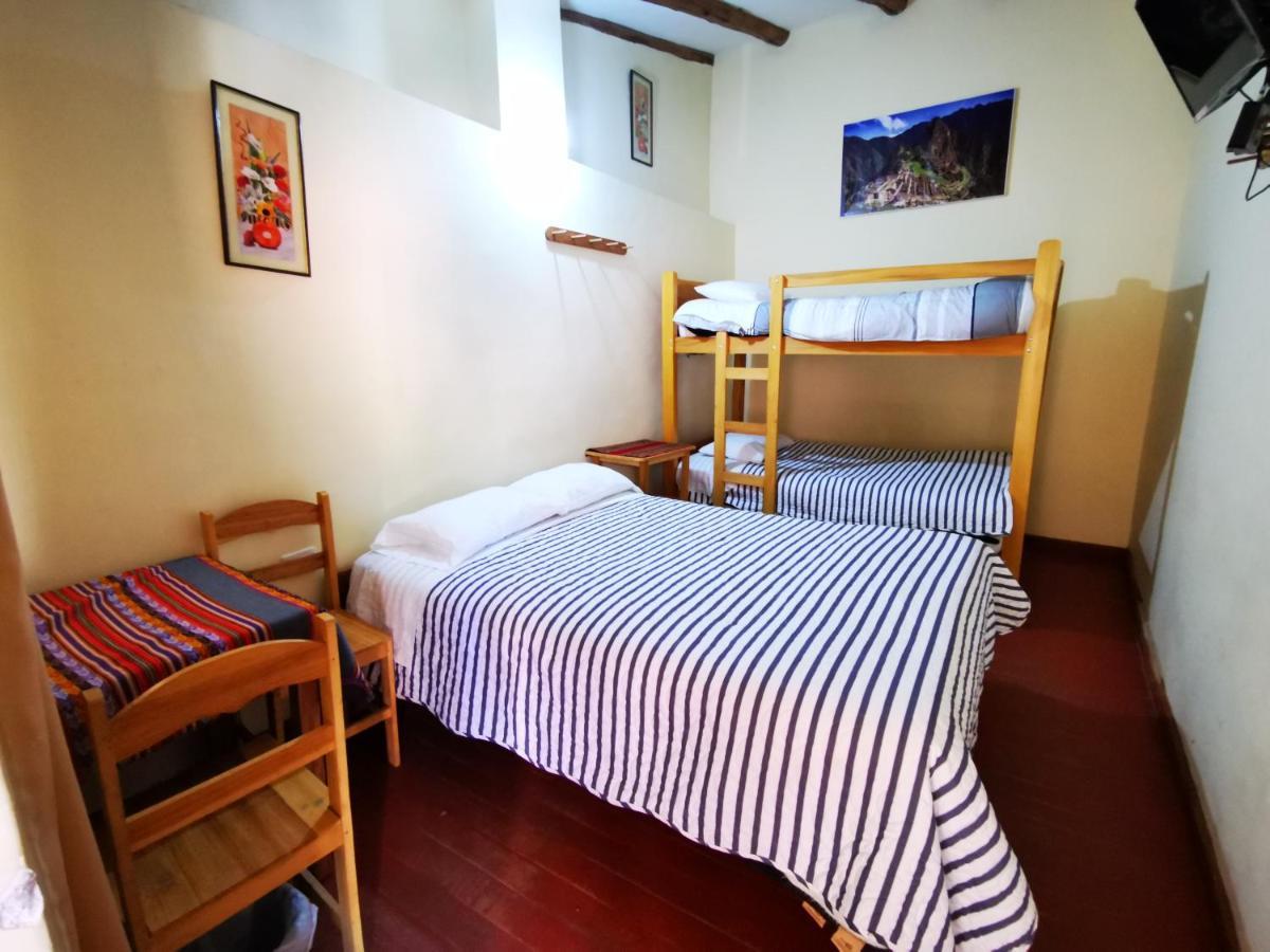 אויאנטאיטמבו Hostal Apu Qhawarina מראה חיצוני תמונה