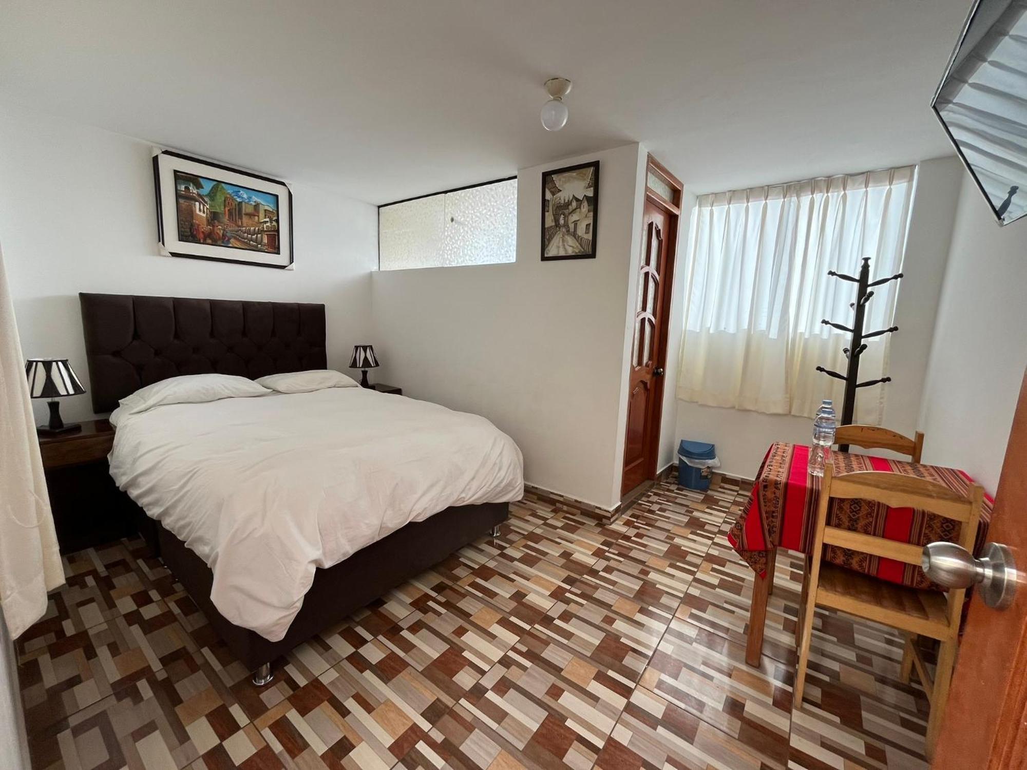 אויאנטאיטמבו Hostal Apu Qhawarina מראה חיצוני תמונה