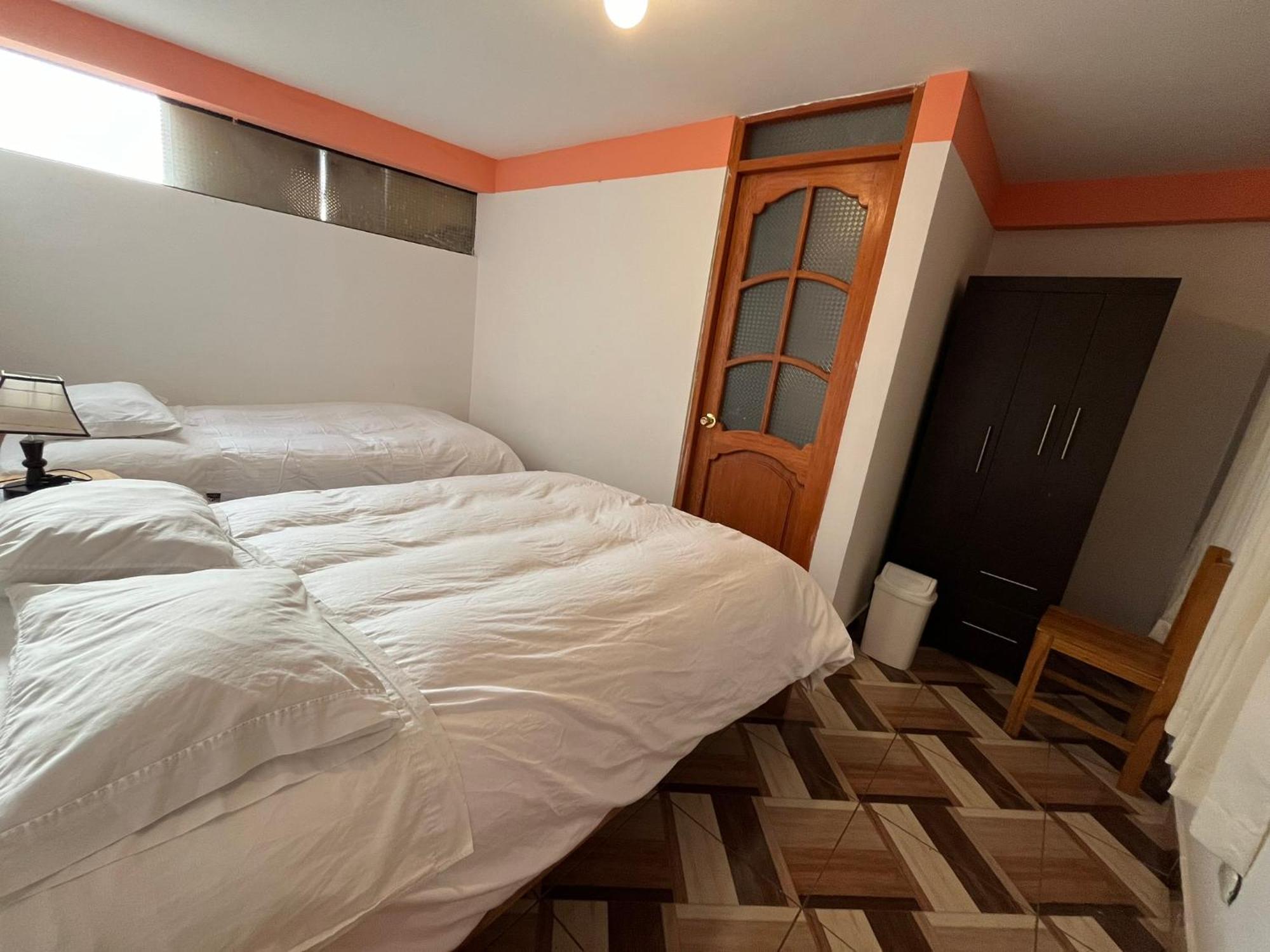 אויאנטאיטמבו Hostal Apu Qhawarina מראה חיצוני תמונה