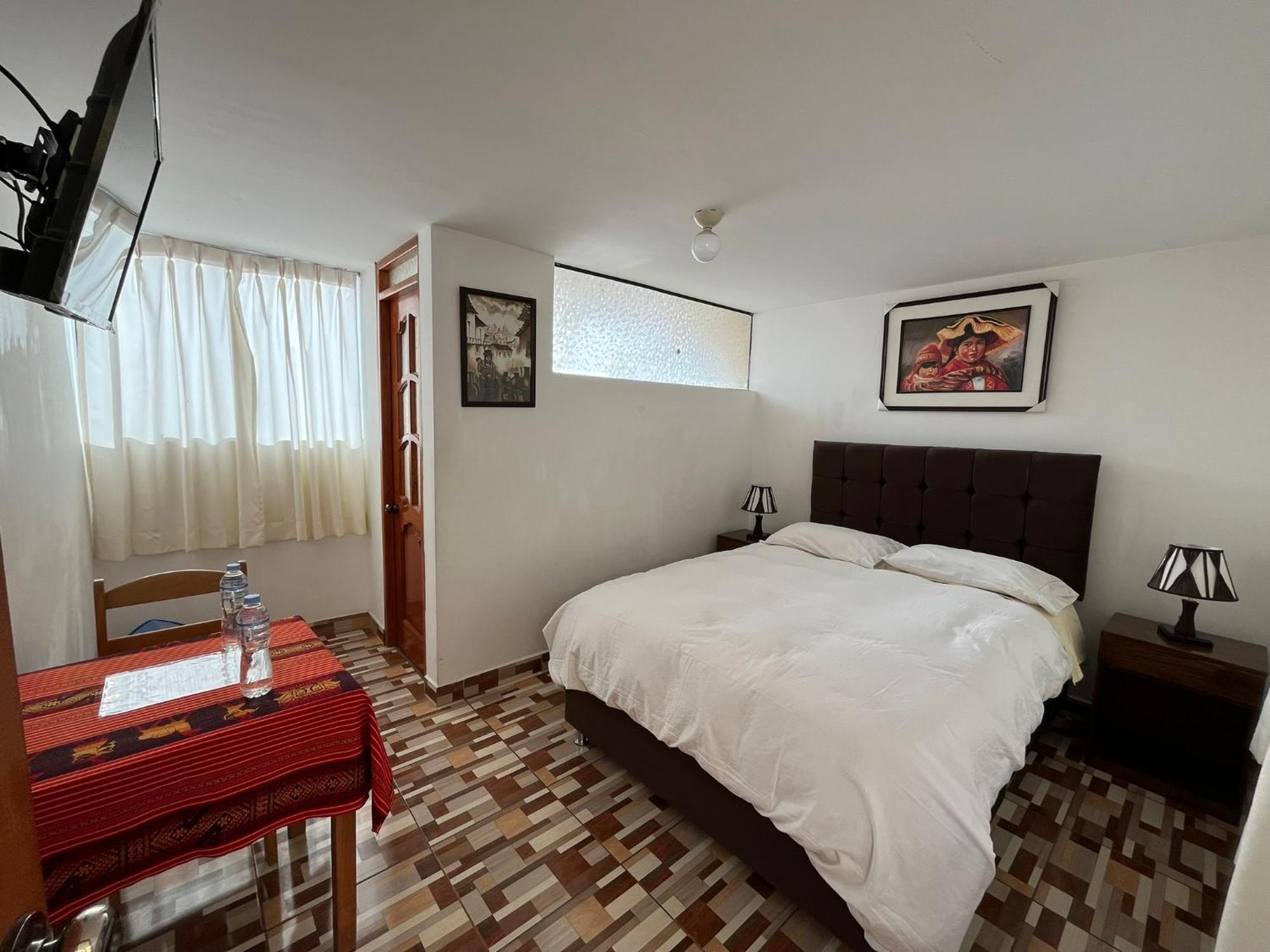 אויאנטאיטמבו Hostal Apu Qhawarina מראה חיצוני תמונה