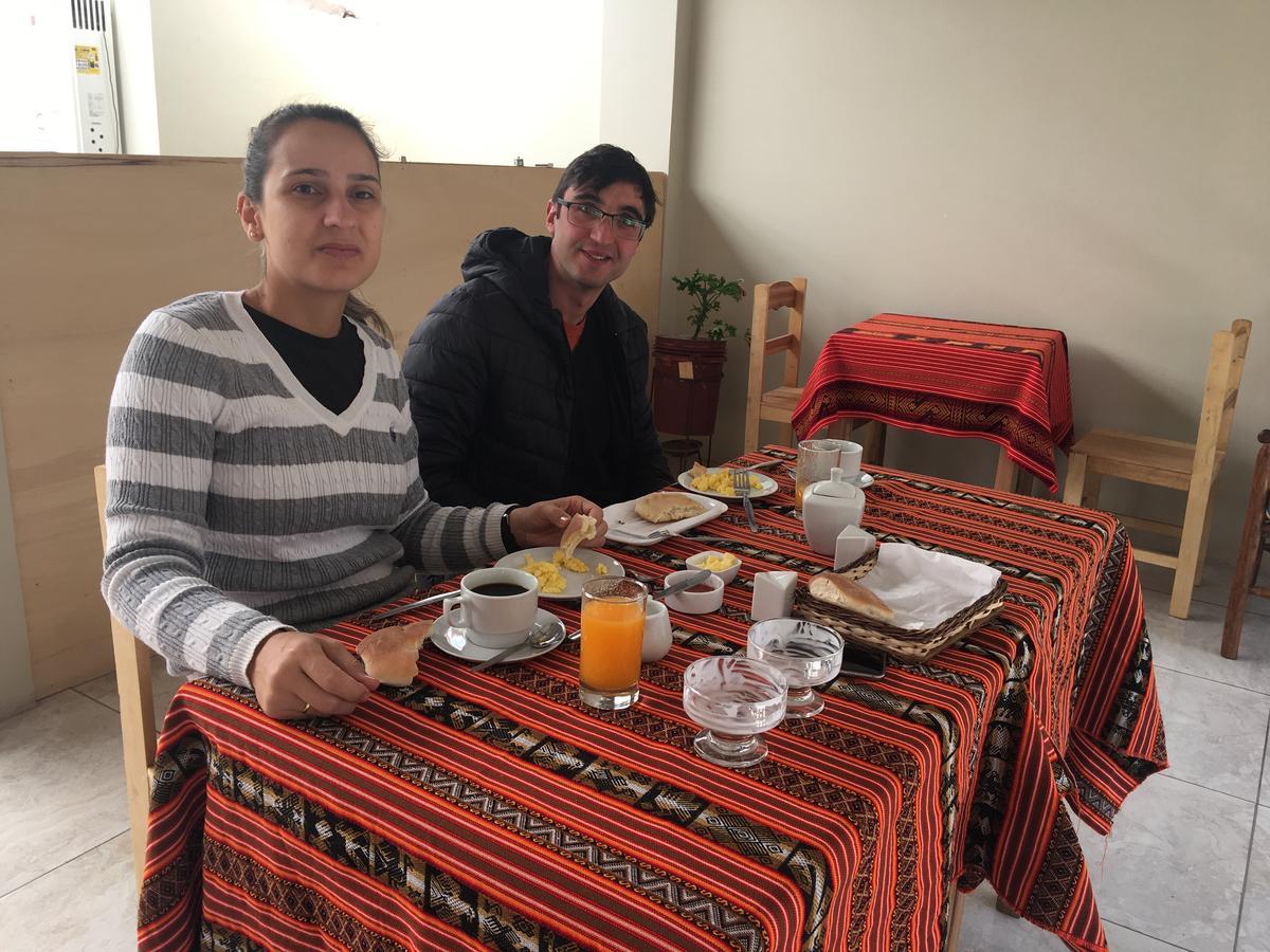 אויאנטאיטמבו Hostal Apu Qhawarina מראה חיצוני תמונה